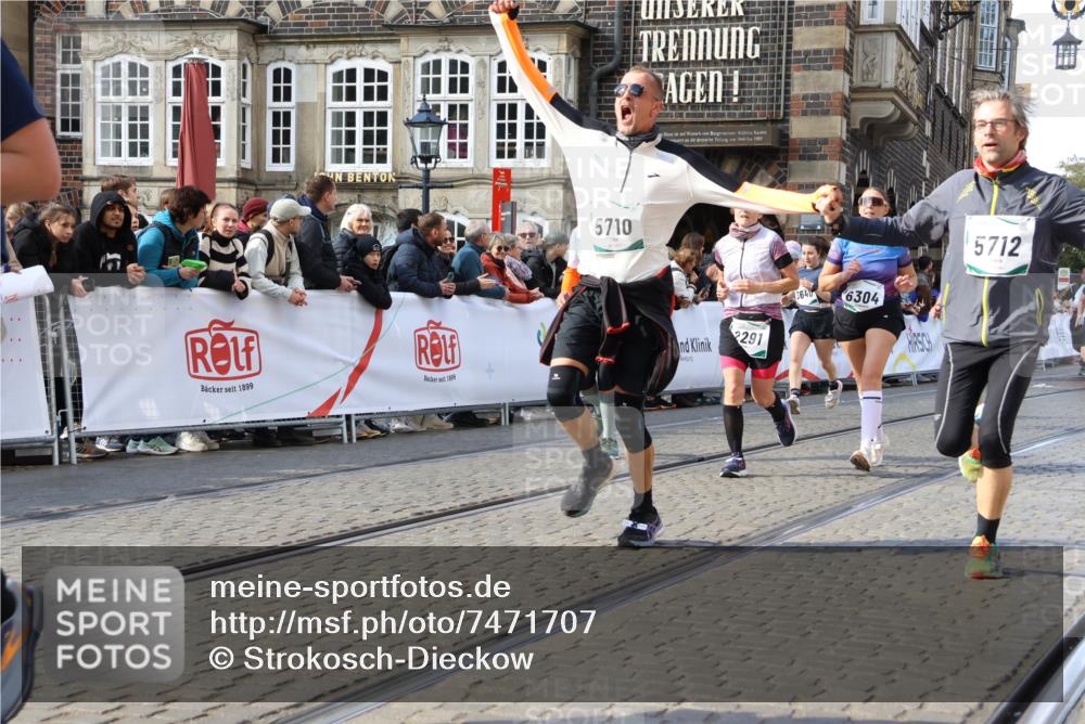 06.10.2024 - 19. swb-Marathon Bremen Strokosch-Dieckow http://msf.ph/oto/7471707 06.10.2024 14:06:14 Ziel 855, 1193, 1285, 1483, 2291, 2572, 2642, 2692, 2761, 3047, 3096, 3371, 3438, 3568, 3574, 3640, 4367, 4488, 4504, 4533, 4818, 5378, 5558, 5710, 5712, 5836, 5964, 6057, 6059, 6304 meine-sportfotos.de