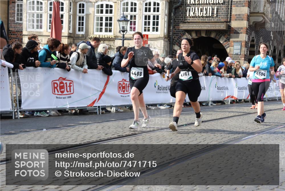 06.10.2024 - 19. swb-Marathon Bremen Strokosch-Dieckow http://msf.ph/oto/7471715 06.10.2024 14:06:18 Ziel 855, 1285, 2291, 2572, 2642, 2692, 2761, 3047, 3371, 3568, 3574, 3640, 4367, 4488, 4504, 4533, 4818, 5558, 5712, 5836, 5964, 6304 meine-sportfotos.de