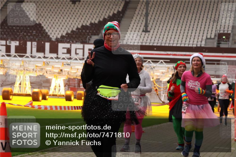 08.12.2024 - St. Pauli X-Mass-Run No. 14 Yannick Fuchs http://msf.ph/oto/7471810 08.12.2024 10:05:57 Ziel 65, 175, 751, 932, 1068, 1178, 1243, 1605, 1643, 1650, 2077, 2306, 2308, 2344, 2435, 2474, 2603, 2864, 2908, 3006, 3114, 3115, 3118, 3184, 3302 meine-sportfotos.de