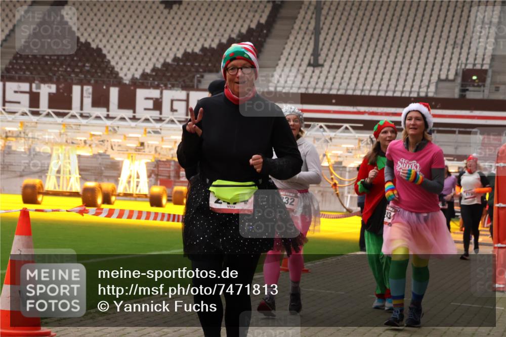 08.12.2024 - St. Pauli X-Mass-Run No. 14 Yannick Fuchs http://msf.ph/oto/7471813 08.12.2024 10:05:57 Ziel 65, 175, 751, 932, 1068, 1178, 1243, 1605, 1643, 1650, 2077, 2306, 2308, 2344, 2435, 2474, 2603, 2864, 2908, 3006, 3114, 3115, 3118, 3184, 3302 meine-sportfotos.de