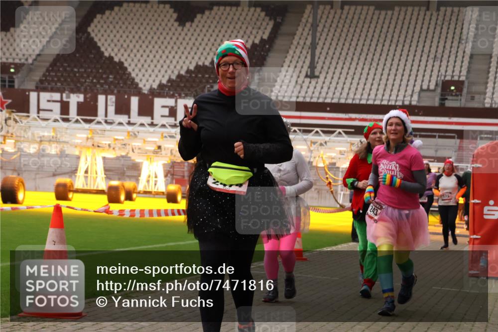 08.12.2024 - St. Pauli X-Mass-Run No. 14 Yannick Fuchs http://msf.ph/oto/7471816 08.12.2024 10:05:57 Ziel 65, 175, 751, 932, 1068, 1178, 1243, 1605, 1643, 1650, 2077, 2306, 2308, 2344, 2435, 2474, 2603, 2864, 2908, 3006, 3114, 3115, 3118, 3184, 3302 meine-sportfotos.de