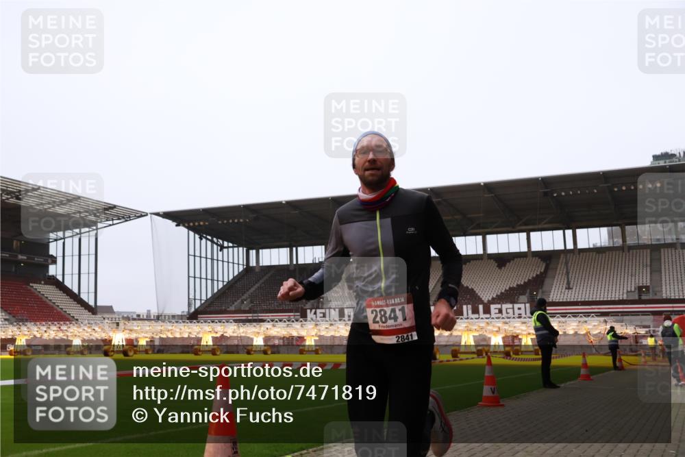 08.12.2024 - St. Pauli X-Mass-Run No. 14 Yannick Fuchs http://msf.ph/oto/7471819 08.12.2024 09:50:20 Ziel 2841, 3164 meine-sportfotos.de