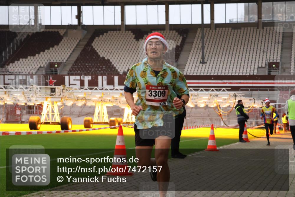 08.12.2024 - St. Pauli X-Mass-Run No. 14 Yannick Fuchs http://msf.ph/oto/7472157 08.12.2024 09:51:29 Ziel 2757, 3309 meine-sportfotos.de