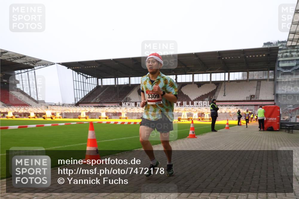 08.12.2024 - St. Pauli X-Mass-Run No. 14 Yannick Fuchs http://msf.ph/oto/7472178 08.12.2024 09:51:30 Ziel 2757, 3309 meine-sportfotos.de