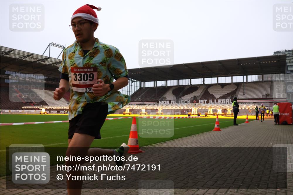 08.12.2024 - St. Pauli X-Mass-Run No. 14 Yannick Fuchs http://msf.ph/oto/7472191 08.12.2024 09:51:30 Ziel 2757, 3309 meine-sportfotos.de