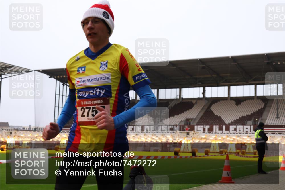 08.12.2024 - St. Pauli X-Mass-Run No. 14 Yannick Fuchs http://msf.ph/oto/7472272 08.12.2024 09:51:35 Ziel 2757, 3285 meine-sportfotos.de