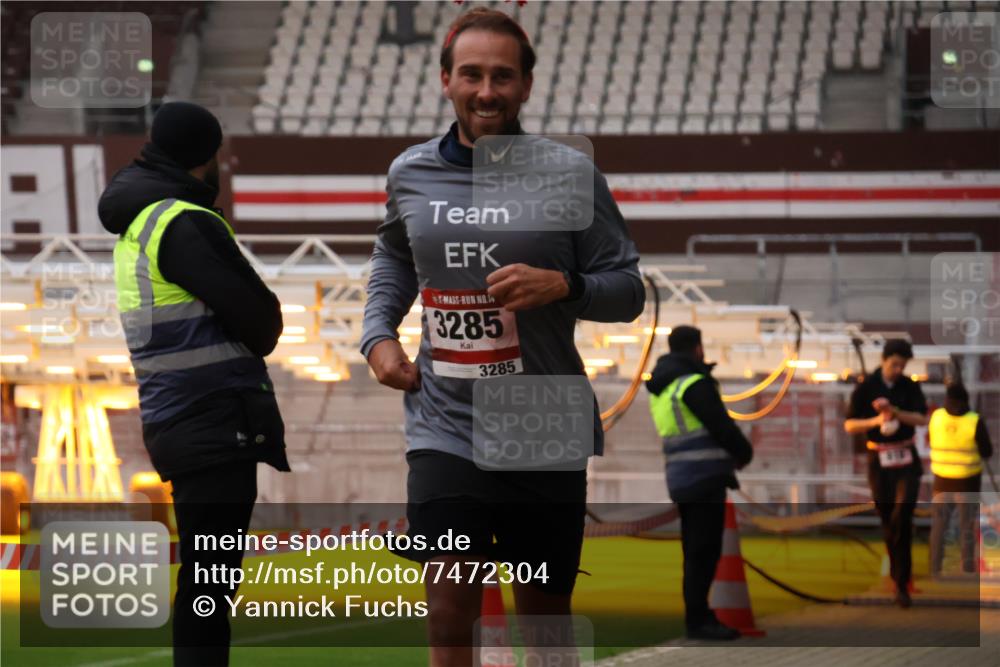 08.12.2024 - St. Pauli X-Mass-Run No. 14 Yannick Fuchs http://msf.ph/oto/7472304 08.12.2024 09:51:47 Ziel 918, 2763, 3285 meine-sportfotos.de