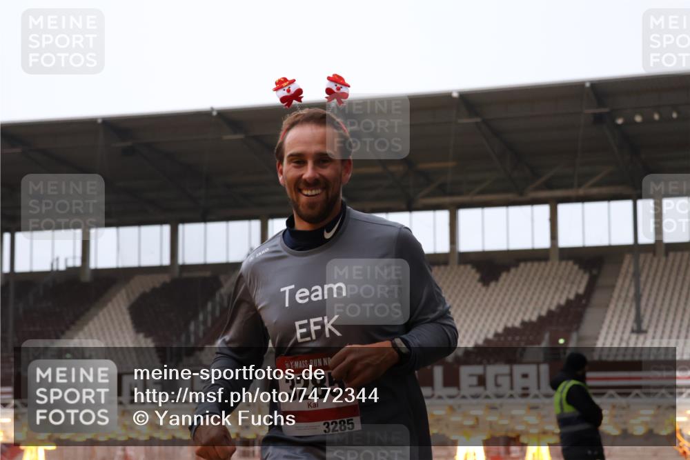 08.12.2024 - St. Pauli X-Mass-Run No. 14 Yannick Fuchs http://msf.ph/oto/7472344 08.12.2024 09:51:49 Ziel 918, 2763, 3285 meine-sportfotos.de
