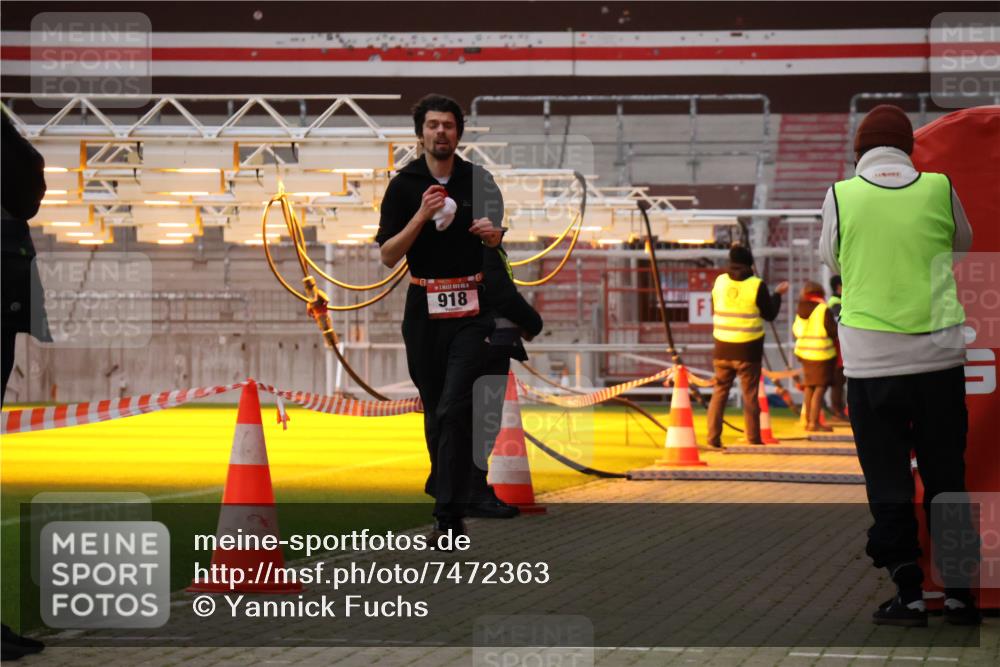 08.12.2024 - St. Pauli X-Mass-Run No. 14 Yannick Fuchs http://msf.ph/oto/7472363 08.12.2024 09:51:51 Ziel 918, 2763, 3285 meine-sportfotos.de
