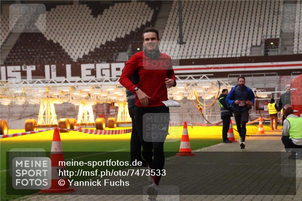 08.12.2024 - St. Pauli X-Mass-Run No. 14 Yannick Fuchs http://msf.ph/oto/7473533 08.12.2024 09:54:03 Ziel 216, 1718, 1850 meine-sportfotos.de