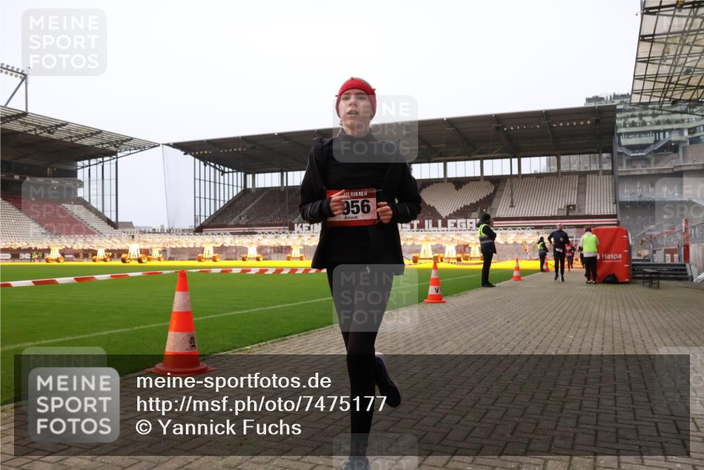 08.12.2024 - St. Pauli X-Mass-Run No. 14 Yannick Fuchs http://msf.ph/oto/7475177 08.12.2024 09:56:56 Ziel 364, 384, 420, 755, 763, 1741, 1754, 1982, 2956, 3022, 3139 meine-sportfotos.de