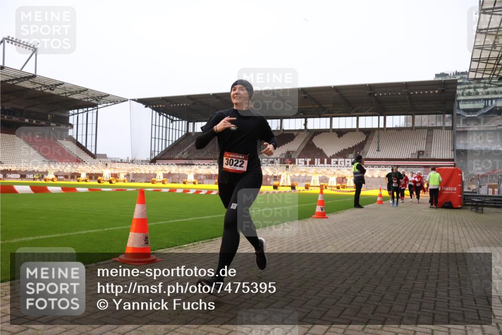 08.12.2024 - St. Pauli X-Mass-Run No. 14 Yannick Fuchs http://msf.ph/oto/7475395 08.12.2024 09:57:10 Ziel 364, 384, 420, 755, 763, 904, 1291, 1982, 2267, 3022, 3162 meine-sportfotos.de