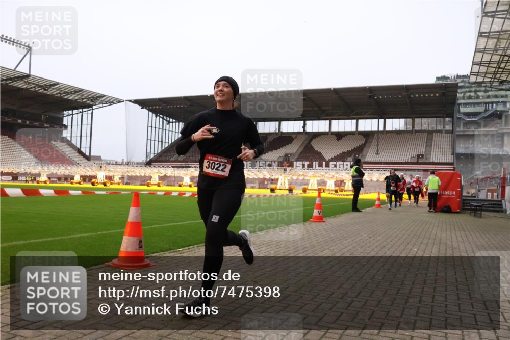 08.12.2024 - St. Pauli X-Mass-Run No. 14 Yannick Fuchs http://msf.ph/oto/7475398 08.12.2024 09:57:10 Ziel 364, 384, 420, 755, 763, 904, 1291, 1982, 2267, 3022, 3162 meine-sportfotos.de