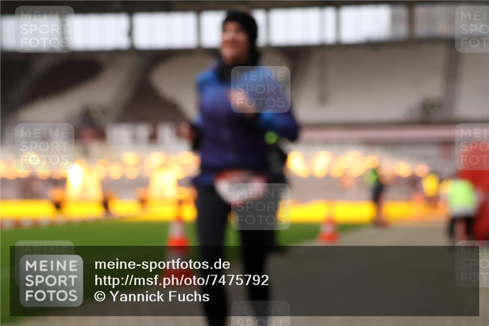 08.12.2024 - St. Pauli X-Mass-Run No. 14 Yannick Fuchs http://msf.ph/oto/7475792 08.12.2024 09:57:49 Ziel 391, 510, 1532, 2840, 2842 meine-sportfotos.de