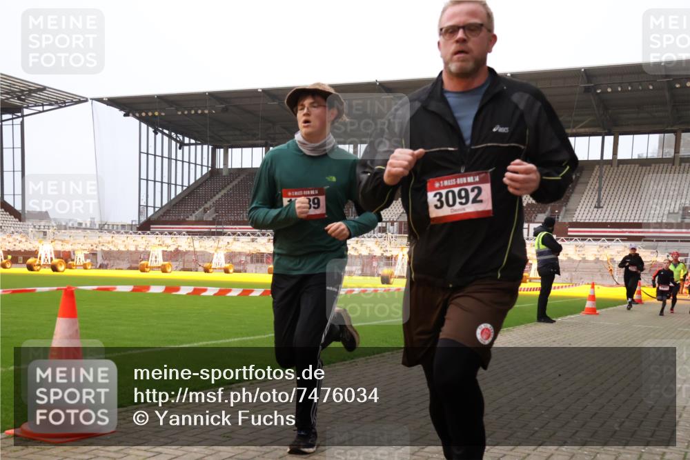 08.12.2024 - St. Pauli X-Mass-Run No. 14 Yannick Fuchs http://msf.ph/oto/7476034 08.12.2024 09:58:11 Ziel 55, 510, 880, 1075, 1080, 1396, 1397, 1532, 1789, 2872, 2934, 2943, 2944, 3092, 3171 meine-sportfotos.de