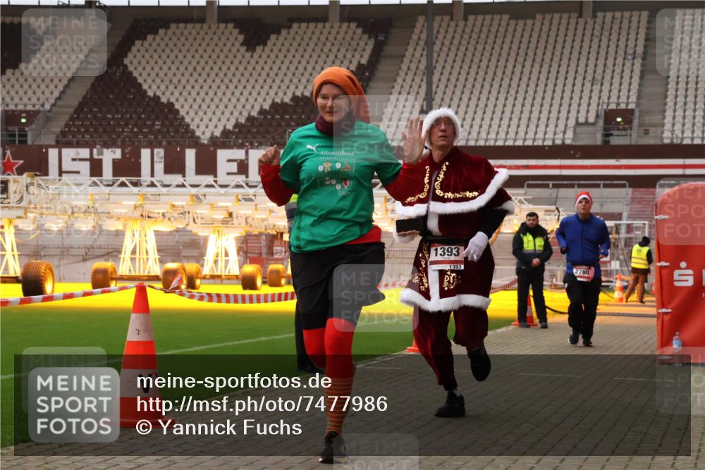 08.12.2024 - St. Pauli X-Mass-Run No. 14 Yannick Fuchs http://msf.ph/oto/7477986 08.12.2024 10:00:33 Ziel 174, 259, 484, 608, 1393, 1725, 2760, 3013, 3015, 3170 meine-sportfotos.de