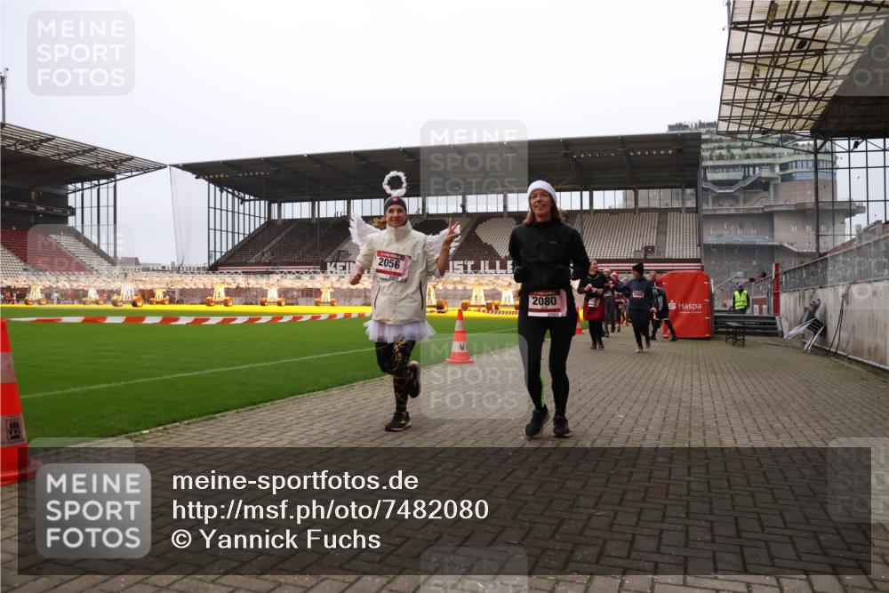 08.12.2024 - St. Pauli X-Mass-Run No. 14 Yannick Fuchs http://msf.ph/oto/7482080 08.12.2024 10:05:41 Ziel 126, 620, 751, 932, 949, 1178, 1605, 1643, 1650, 1957, 2056, 2077, 2080, 2146, 2306, 2308, 2344, 2435, 2603, 2864, 2866, 2908, 3114, 3302, 3339 meine-sportfotos.de
