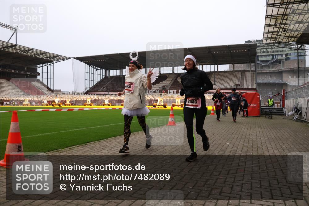 08.12.2024 - St. Pauli X-Mass-Run No. 14 Yannick Fuchs http://msf.ph/oto/7482089 08.12.2024 10:05:41 Ziel 126, 620, 751, 932, 949, 1178, 1605, 1643, 1650, 1957, 2056, 2077, 2080, 2146, 2306, 2308, 2344, 2435, 2603, 2864, 2866, 2908, 3114, 3302, 3339 meine-sportfotos.de