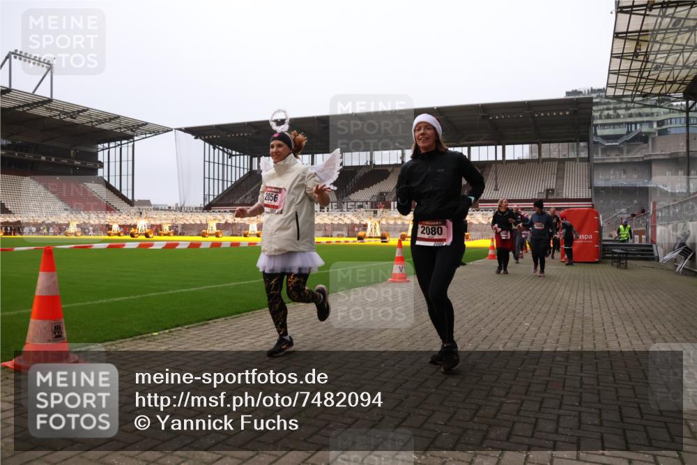 08.12.2024 - St. Pauli X-Mass-Run No. 14 Yannick Fuchs http://msf.ph/oto/7482094 08.12.2024 10:05:41 Ziel 126, 620, 751, 932, 949, 1178, 1605, 1643, 1650, 1957, 2056, 2077, 2080, 2146, 2306, 2308, 2344, 2435, 2603, 2864, 2866, 2908, 3114, 3302, 3339 meine-sportfotos.de