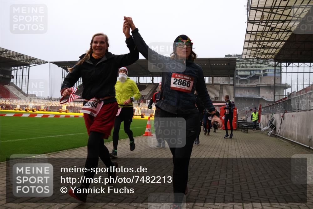 08.12.2024 - St. Pauli X-Mass-Run No. 14 Yannick Fuchs http://msf.ph/oto/7482213 08.12.2024 10:05:45 Ziel 126, 751, 932, 1178, 1605, 1643, 1650, 1957, 2056, 2077, 2080, 2146, 2306, 2308, 2344, 2435, 2603, 2864, 2866, 2908, 3114, 3115, 3118, 3302, 3339 meine-sportfotos.de