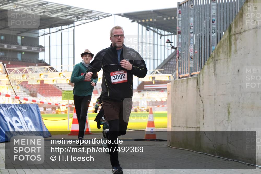 08.12.2024 - St. Pauli X-Mass-Run No. 14 H.Heesch http://msf.ph/oto/7492369 08.12.2024 09:58:18 Ziel 510, 1532, 1532, 1789, 2934, 2943, 2944, 3092, 3171 meine-sportfotos.de