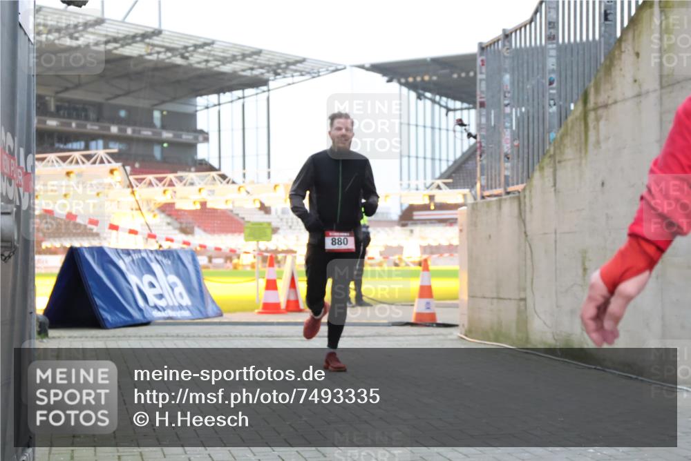 08.12.2024 - St. Pauli X-Mass-Run No. 14 H.Heesch http://msf.ph/oto/7493335 08.12.2024 09:58:37 Ziel 55, 1075, 1080, 1396, 1397, 2872, 2934, 2943, 2944, 55, 802, 880, 2984, 3109 meine-sportfotos.de