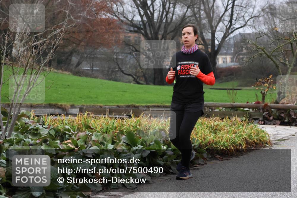 08.12.2024 - St. Pauli X-Mass-Run No. 14 Strokosch-Dieckow http://msf.ph/oto/7500490 08.12.2024 09:38:51 Laufen 12, 2023 meine-sportfotos.de