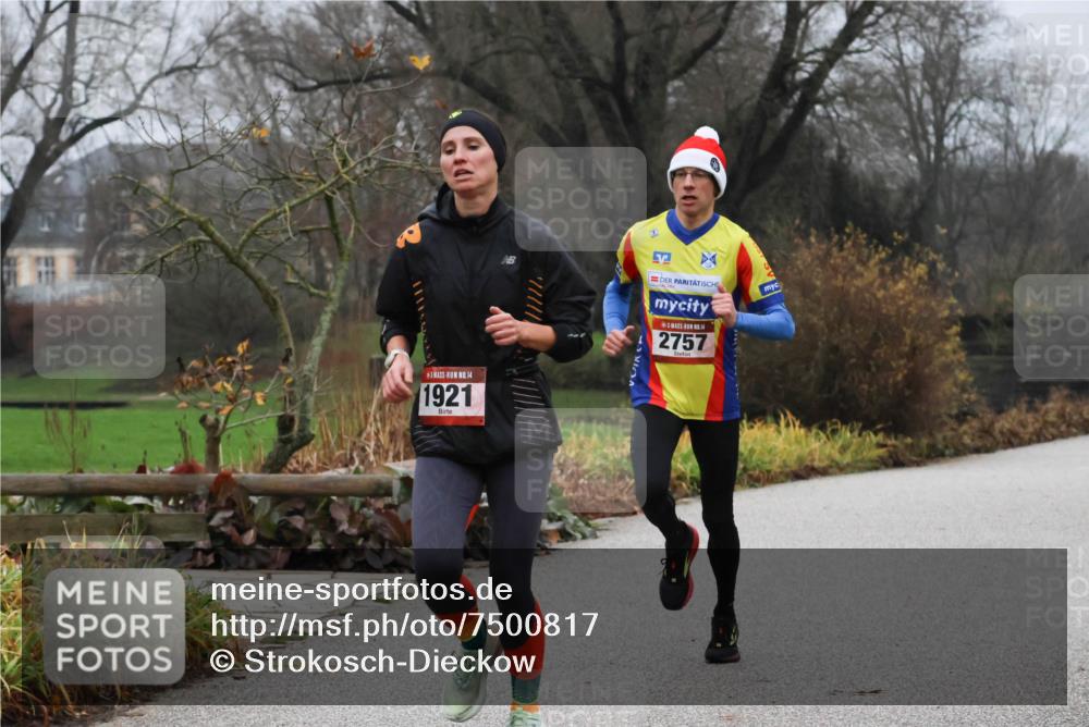 08.12.2024 - St. Pauli X-Mass-Run No. 14 Strokosch-Dieckow http://msf.ph/oto/7500817 08.12.2024 09:44:46 Laufen 14, 1921, 14, 2757 meine-sportfotos.de