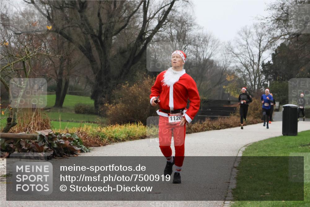 08.12.2024 - St. Pauli X-Mass-Run No. 14 Strokosch-Dieckow http://msf.ph/oto/7500919 08.12.2024 09:45:21 Laufen 1120 meine-sportfotos.de