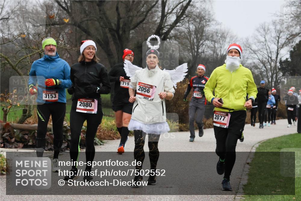 08.12.2024 - St. Pauli X-Mass-Run No. 14 Strokosch-Dieckow http://msf.ph/oto/7502552 08.12.2024 09:54:56 Laufen 14, 3153, 14, 2080, 2080, 719, 14, 2056, 2056, 1957, 4, 2077, 2077 meine-sportfotos.de