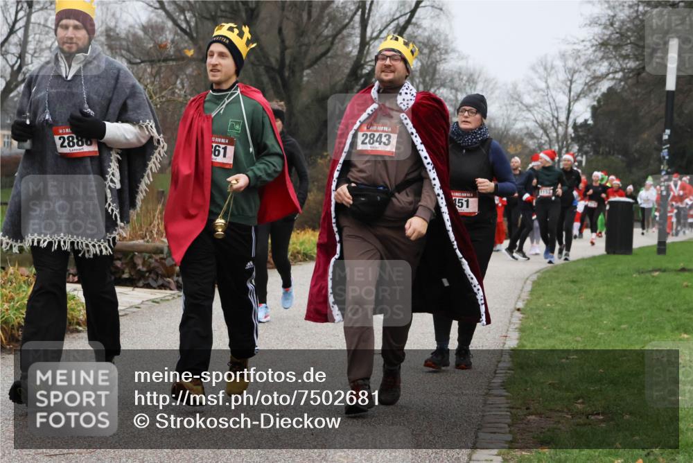 08.12.2024 - St. Pauli X-Mass-Run No. 14 Strokosch-Dieckow http://msf.ph/oto/7502681 08.12.2024 09:55:48 Laufen 2880, 14, 61, 14, 2843, 51, 1153 meine-sportfotos.de