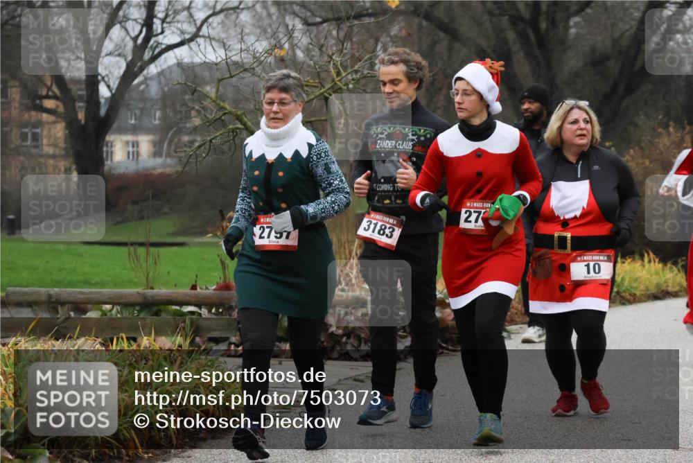 08.12.2024 - St. Pauli X-Mass-Run No. 14 Strokosch-Dieckow http://msf.ph/oto/7503073 08.12.2024 09:58:59 Laufen 2757, 14, 3183, 27, 10 meine-sportfotos.de