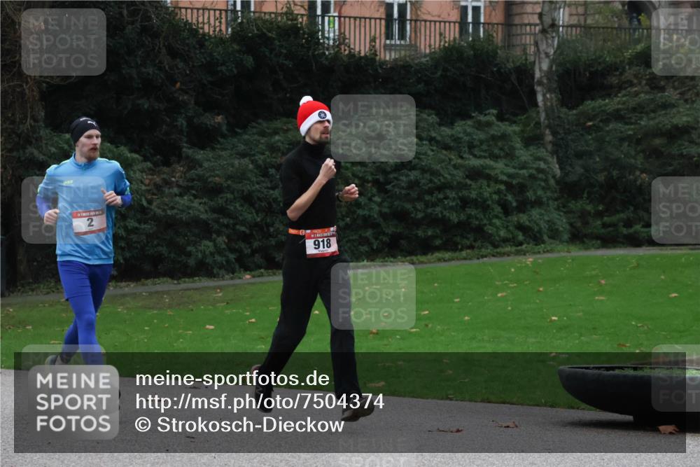 08.12.2024 - St. Pauli X-Mass-Run No. 14 Strokosch-Dieckow http://msf.ph/oto/7504374 08.12.2024 09:36:55 Laufen 0, 918 meine-sportfotos.de