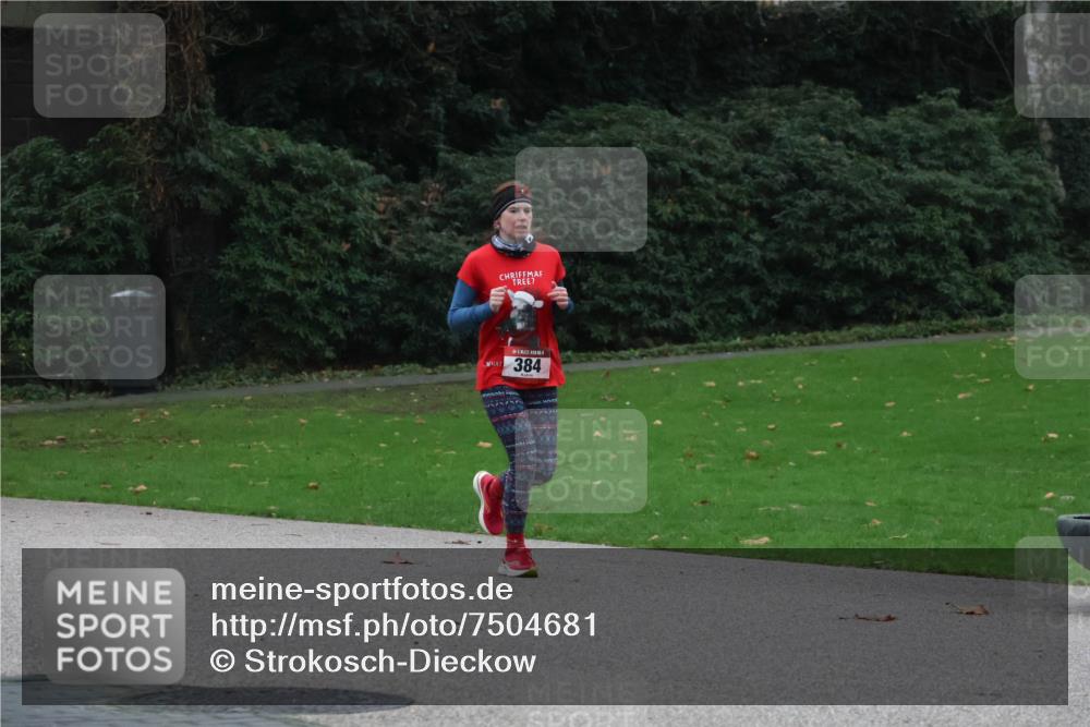 08.12.2024 - St. Pauli X-Mass-Run No. 14 Strokosch-Dieckow http://msf.ph/oto/7504681 08.12.2024 09:38:06 Laufen 384 meine-sportfotos.de
