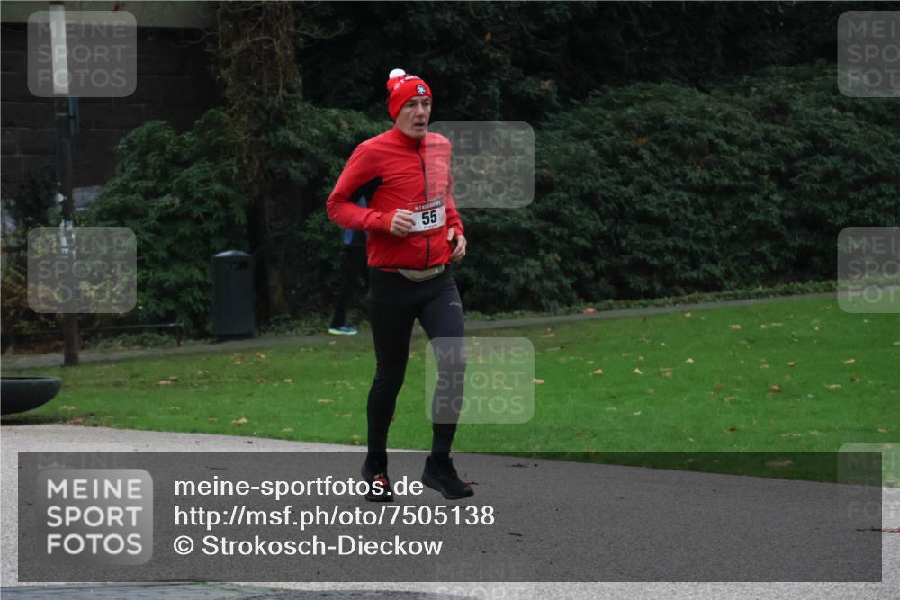08.12.2024 - St. Pauli X-Mass-Run No. 14 Strokosch-Dieckow http://msf.ph/oto/7505138 08.12.2024 09:39:29 Laufen 55 meine-sportfotos.de
