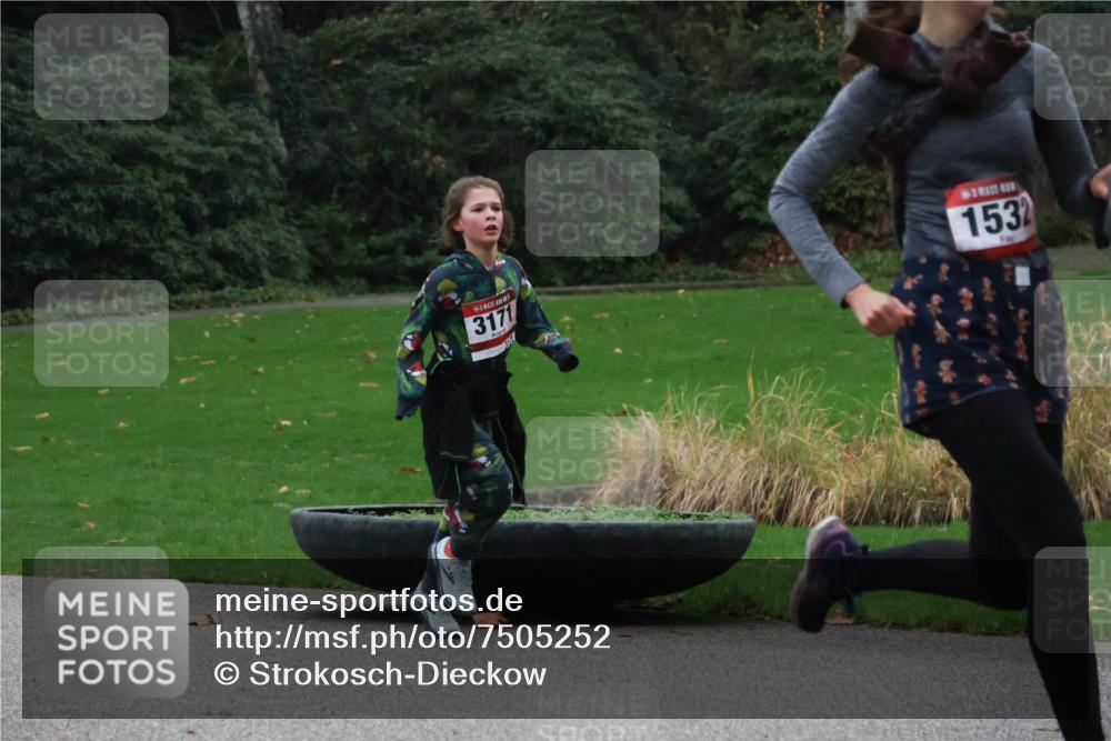 08.12.2024 - St. Pauli X-Mass-Run No. 14 Strokosch-Dieckow http://msf.ph/oto/7505252 08.12.2024 09:39:46 Laufen 3171, 1532 meine-sportfotos.de