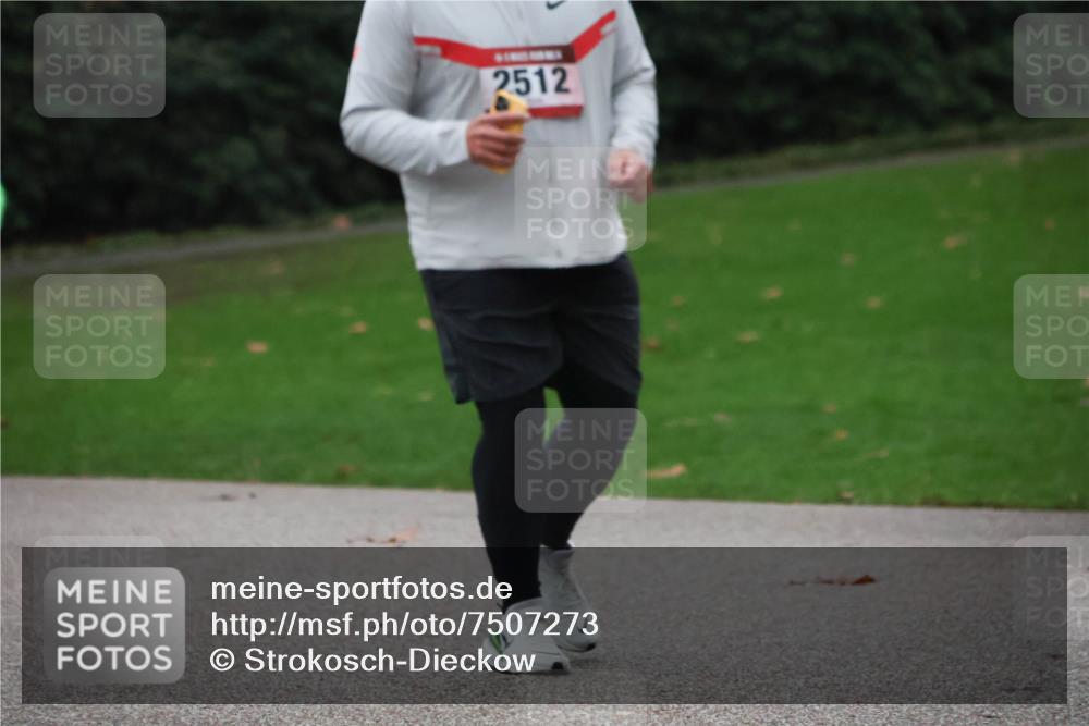 08.12.2024 - St. Pauli X-Mass-Run No. 14 Strokosch-Dieckow http://msf.ph/oto/7507273 08.12.2024 09:44:44 Laufen 2512 meine-sportfotos.de