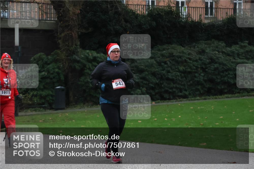08.12.2024 - St. Pauli X-Mass-Run No. 14 Strokosch-Dieckow http://msf.ph/oto/7507861 08.12.2024 09:48:18 Laufen 1911, 543 meine-sportfotos.de