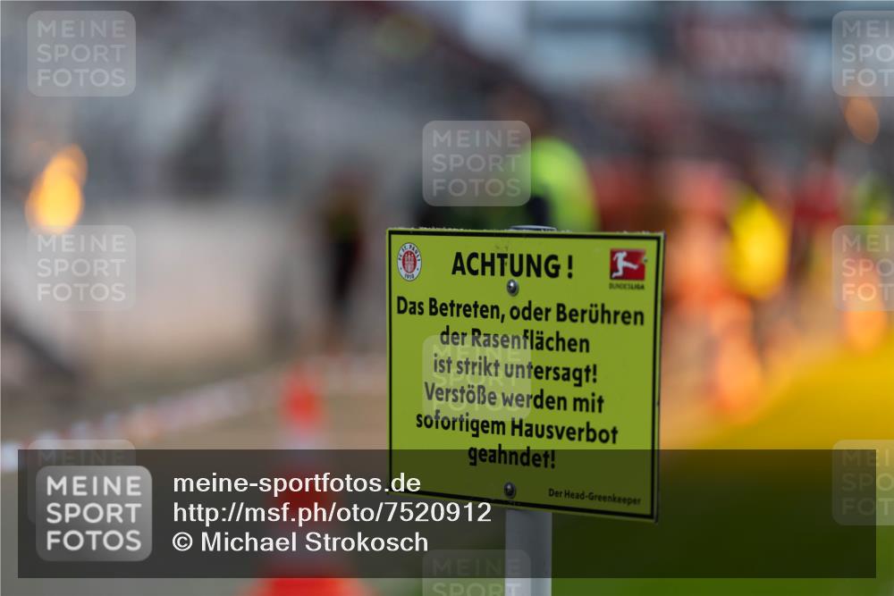 08.12.2024 - St. Pauli X-Mass-Run No. 14 Michael Strokosch http://msf.ph/oto/7520912 08.12.2024 10:41:45 Laufen 0, 1910 meine-sportfotos.de