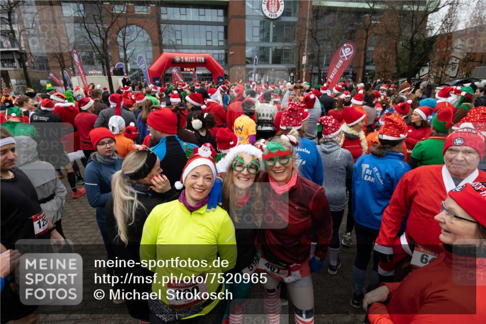 08.12.2024 - St. Pauli X-Mass-Run No. 14 Michael Strokosch http://msf.ph/oto/7520965 08.12.2024 09:56:39 Laufen 125, 9, 56, 43, 14, 200, 1910, 59, 14, 6 meine-sportfotos.de