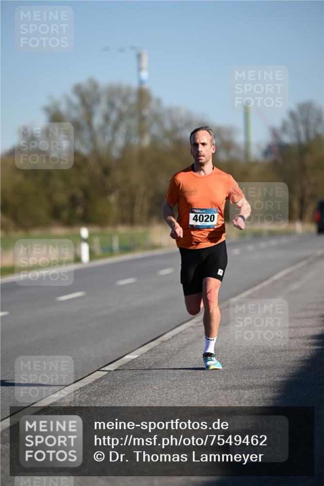 06.04.2025 - 44. Internationalen Wilhelmsburger Insellauf Dr. Thomas Lammeyer http://msf.ph/oto/7549462 06.04.2025 09:16:27 Laufen 4020 meine-sportfotos.de