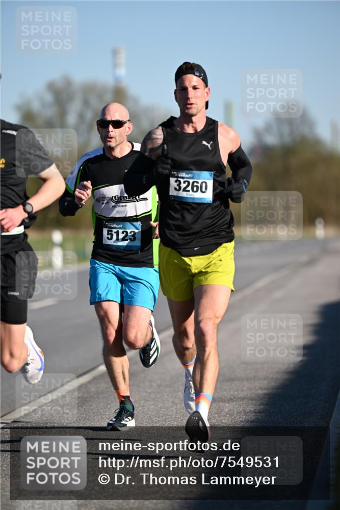 06.04.2025 - 44. Internationalen Wilhelmsburger Insellauf Dr. Thomas Lammeyer http://msf.ph/oto/7549531 06.04.2025 09:17:24 Laufen 5123, 3260 meine-sportfotos.de