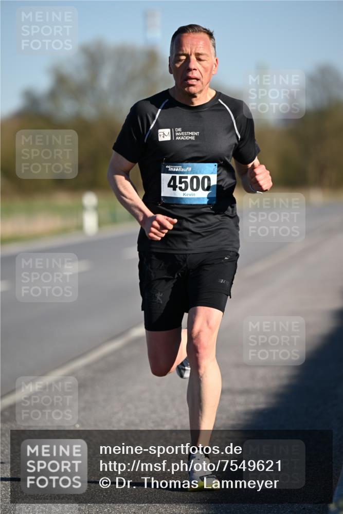06.04.2025 - 44. Internationalen Wilhelmsburger Insellauf Dr. Thomas Lammeyer http://msf.ph/oto/7549621 06.04.2025 09:18:10 Laufen 4500 meine-sportfotos.de
