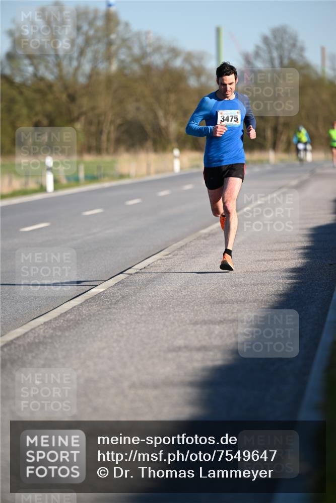 06.04.2025 - 44. Internationalen Wilhelmsburger Insellauf Dr. Thomas Lammeyer http://msf.ph/oto/7549647 06.04.2025 09:18:38 Laufen 3475 meine-sportfotos.de