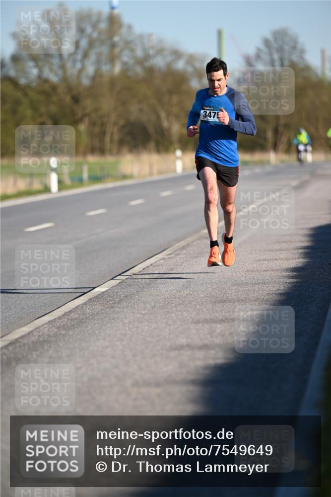 06.04.2025 - 44. Internationalen Wilhelmsburger Insellauf Dr. Thomas Lammeyer http://msf.ph/oto/7549649 06.04.2025 09:18:38 Laufen 3475 meine-sportfotos.de
