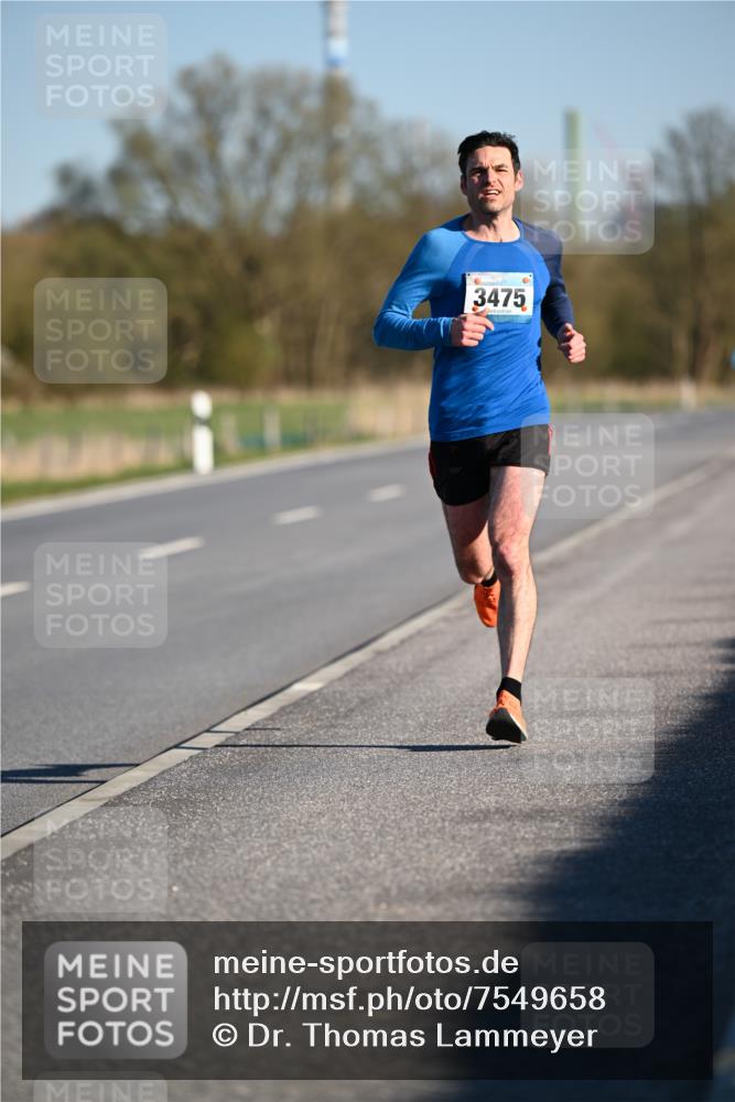 06.04.2025 - 44. Internationalen Wilhelmsburger Insellauf Dr. Thomas Lammeyer http://msf.ph/oto/7549658 06.04.2025 09:18:40 Laufen 3475 meine-sportfotos.de