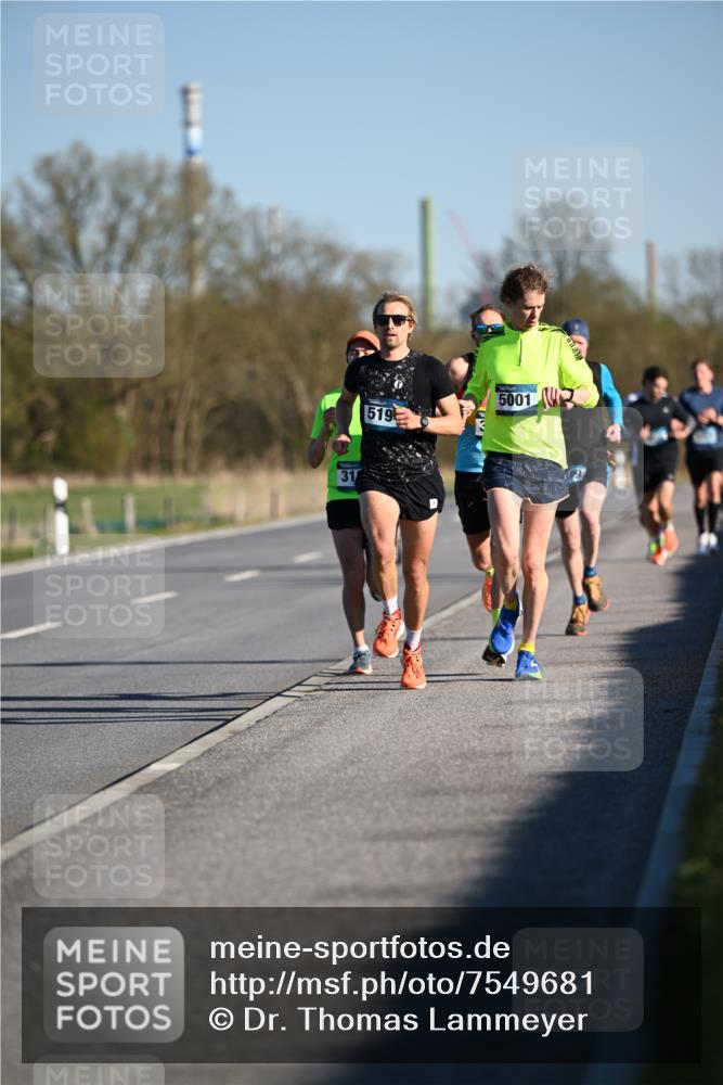 06.04.2025 - 44. Internationalen Wilhelmsburger Insellauf Dr. Thomas Lammeyer http://msf.ph/oto/7549681 06.04.2025 09:18:57 Laufen 31, 519, 5001 meine-sportfotos.de