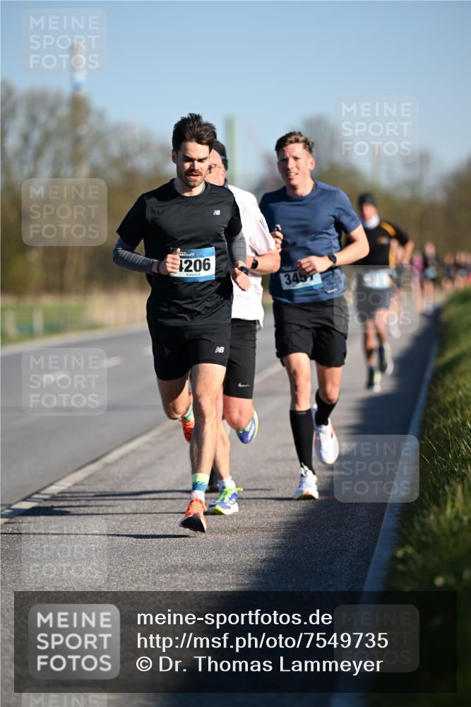 06.04.2025 - 44. Internationalen Wilhelmsburger Insellauf Dr. Thomas Lammeyer http://msf.ph/oto/7549735 06.04.2025 09:19:06 Laufen 1206, 345 meine-sportfotos.de