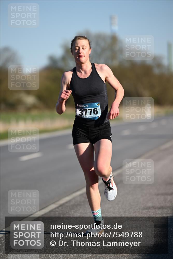 06.04.2025 - 44. Internationalen Wilhelmsburger Insellauf Dr. Thomas Lammeyer http://msf.ph/oto/7549788 06.04.2025 09:19:20 Laufen 3776 meine-sportfotos.de