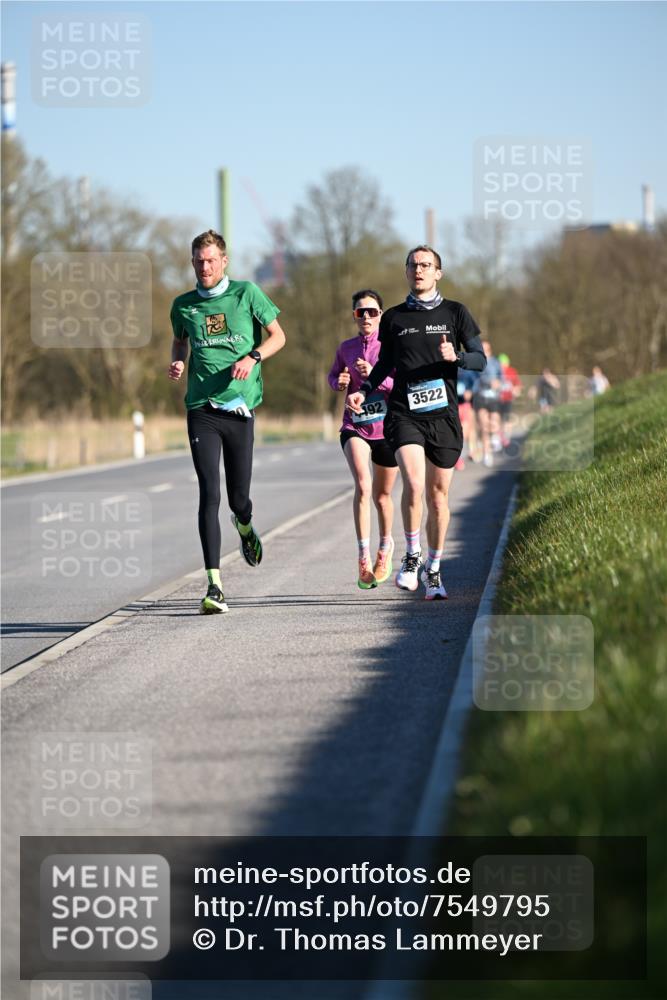 06.04.2025 - 44. Internationalen Wilhelmsburger Insellauf Dr. Thomas Lammeyer http://msf.ph/oto/7549795 06.04.2025 09:19:25 Laufen 192, 3522 meine-sportfotos.de